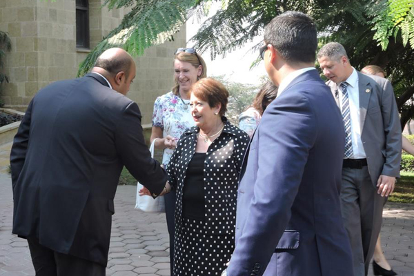 Visit of the wife of the President of Australia